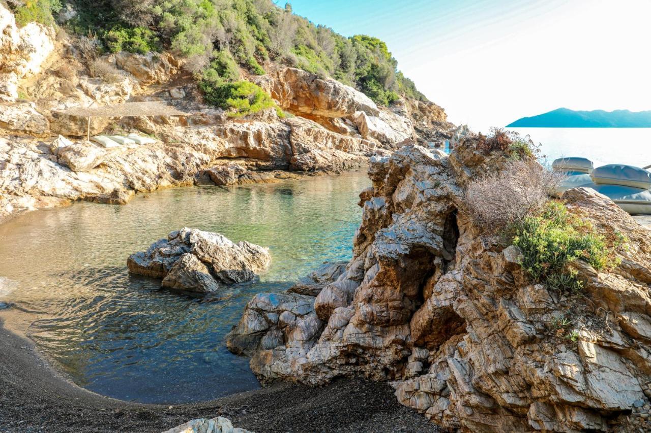 Thalasses Villas Skiathos Punta Екстер'єр фото